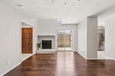 14800 Enterprise Drive #16D, Farmers Branch, TX 75234 - Photo 4