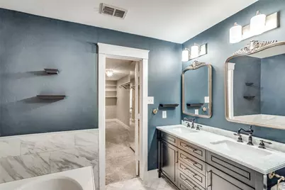 2613 Hidden Valley Drive, McKinney, TX 75071 - Photo 2