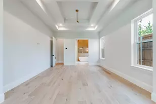 3845 Van Ness Ln, Dallas, TX 75220 - Photo 10