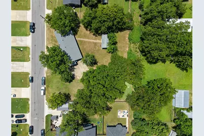 719 E Bullock Street, Denison, TX 75021 - Photo 4
