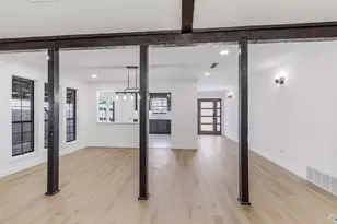 2212 Benbrook Dr, Carrollton, TX 75007 - Photo 4