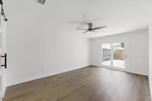 2212 Benbrook Dr, Carrollton, TX 75007 - Photo 18