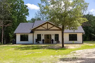 1756 County Road 45080 Rd, Powderly, TX 75473 - Photo 1