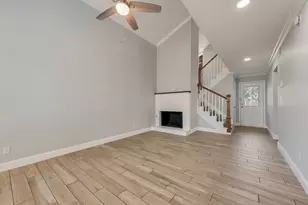 219 W Rochelle Rd, Irving, TX 75062 - Photo 4