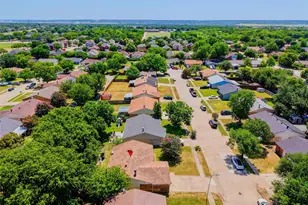 1026 Santa Fe Trail, Grand Prairie, TX 75052 - Photo 32