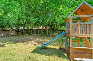 1026 Santa Fe Trail, Grand Prairie, TX 75052 - Photo 22