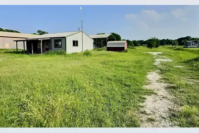 10669 Mineral Wells Highway, Weatherford, TX 76088 - Photo 2
