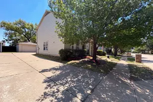 10636 Traymore Dr, Fort Worth, TX 76244 - Photo 22