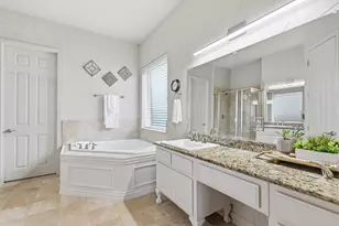 8208 Barrymoore Ln, Plano, TX 75025 - Photo 18