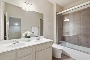 8208 Barrymoore Ln, Plano, TX 75025 - Photo 28