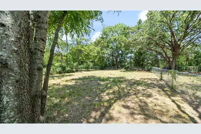 1475 S Buffalo, Canton, TX 75103 - Photo 2