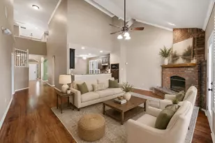 536 Forest Hill Dr, Coppell, TX 75019 - Photo 10