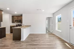 4226 Lava Forest Ln, Dallas, TX 75241 - Photo 8