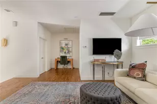 9831 Lakemont Dr, Dallas, TX 75220 - Photo 24