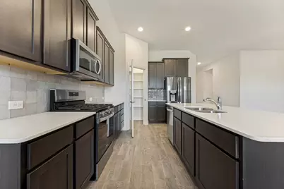 11000 Ranchera Drive, Aubrey, TX 76227 - Photo 12