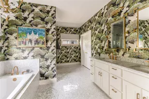 9831 Lakemont Dr, Dallas, TX 75220 - Photo 22