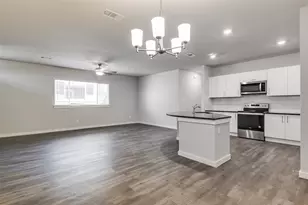 736 Wheatfield Dr, Venus, TX 76084 - Photo 8