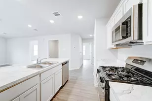 806 Somerset Wy, Hillsboro, TX 76645 - Photo 2