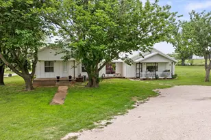 11755 Lingleville Rd, Stephenville, TX 76401 - Photo 26