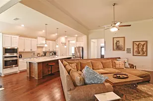7409 Autumn Grv Ln, Ponder, TX 76259 - Photo 6