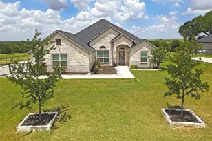 7409 Autumn Grv Ln, Ponder, TX 76259 - Photo 2