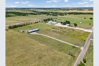511 E Pecan Tree Road, Waxahachie, TX 75165 - Photo 32