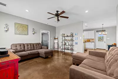 511 E Pecan Tree Road, Waxahachie, TX 75165 - Photo 10