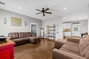 511 E Pecan Tree Rd, Waxahachie, TX 75165 - Photo 10