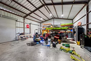511 E Pecan Tree Rd, Waxahachie, TX 75165 - Photo 14