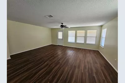 1205 Beeblossom Drive, DeSoto, TX 75115 - Photo 10