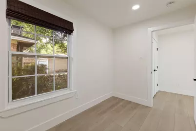 7219 E Mockingbird Lane, Dallas, TX 75214 - Photo 12
