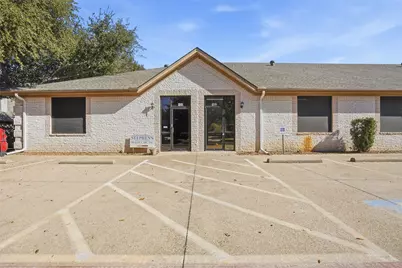 983 Whitehead Drive, Granbury, TX 76048 - Photo 2