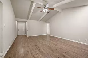 515 Brynmawr Ct, Arlington, TX 76014 - Photo 4