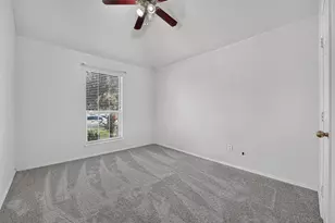 803 E Alexander Ln, Euless, TX 76040 - Photo 20