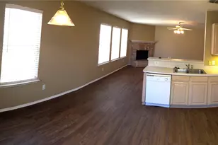 1061 Silver Spur Ln, Fort Worth, TX 76179 - Photo 4