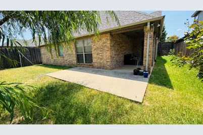 8105 Winter Falls Trail, Fort Worth, TX 76053 - Photo 12