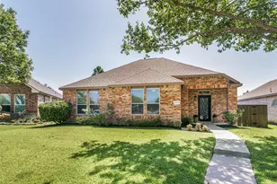 1630 Branch Creek Dr, Allen, TX 75002 - Photo 1