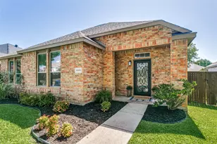 1630 Branch Creek Dr, Allen, TX 75002 - Photo 2