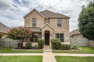 932 Parkside Dr, Argyle, TX 76226 - Photo 2