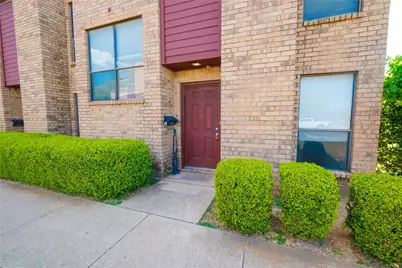 4829 Diaz Avenue #1, Fort Worth, TX 76107 - Photo 2