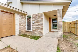 3217 & 3219 Green Ridge St, Fort Worth, TX 76133 - Photo 24