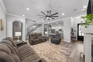 10112 Braided Briar Ln, Waco, TX 76712 - Photo 4