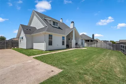10112 Braided Briar Lane, Waco, TX 76712 - Photo 24