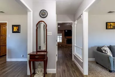 1634 Robin Place, Cleburne, TX 76033 - Photo 2