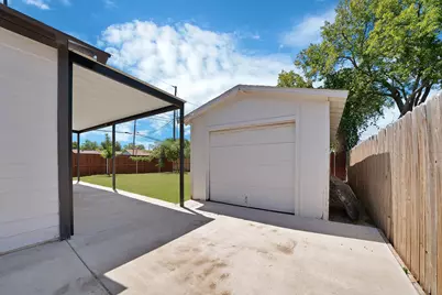2724 E 12th Street, Fort Worth, TX 76111 - Photo 28
