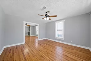 2724 E 12th St, Fort Worth, TX 76111 - Photo 4