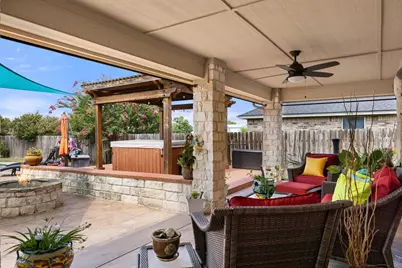616 Parker Lane, Granbury, TX 76048 - Photo 10