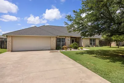 616 Parker Lane, Granbury, TX 76048 - Photo 2