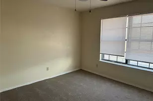 1294 Speight Ave, Waco, TX 76706 - Photo 16