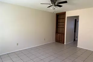 1294 Speight Ave, Waco, TX 76706 - Photo 6
